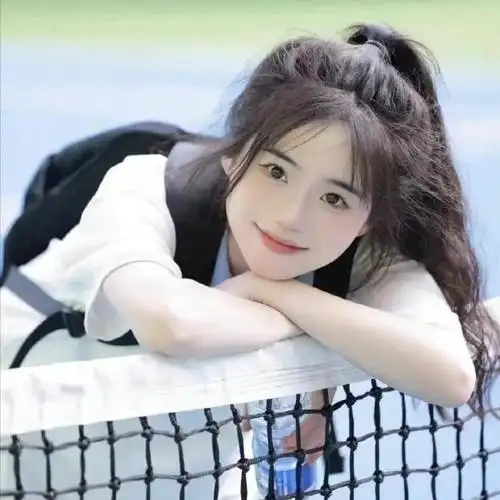 青春校园风清纯女生头像图片