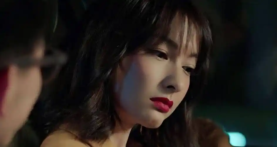 吴昕撞脸《狂飙》高启兰登上热搜,网友分辨方法太绝了!