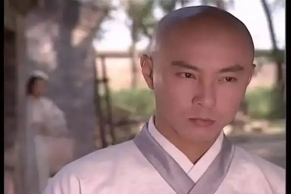 张卫健饰演的角色更是深入人心.《机灵小不懂》中可爱的不懂.