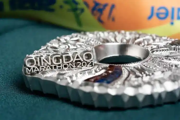 2021青岛国际马拉松奖牌寓意