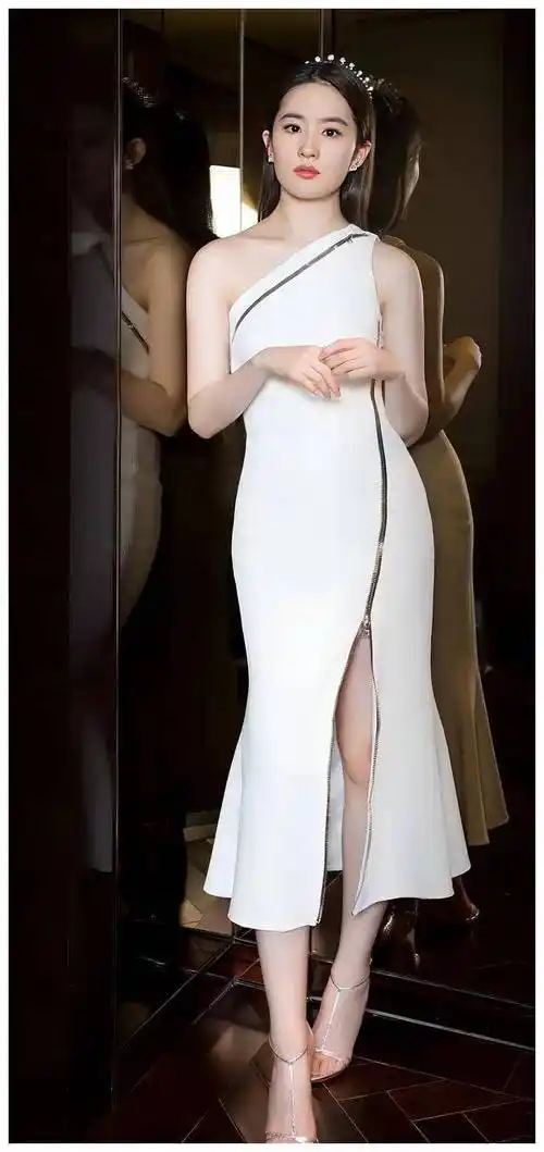 原创神仙姐姐刘亦菲华丽写真大片震撼全方位