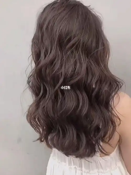 背影绝绝子我太爱了93中长发烫发 法式烫发 蛋卷头 木马卷 秋冬