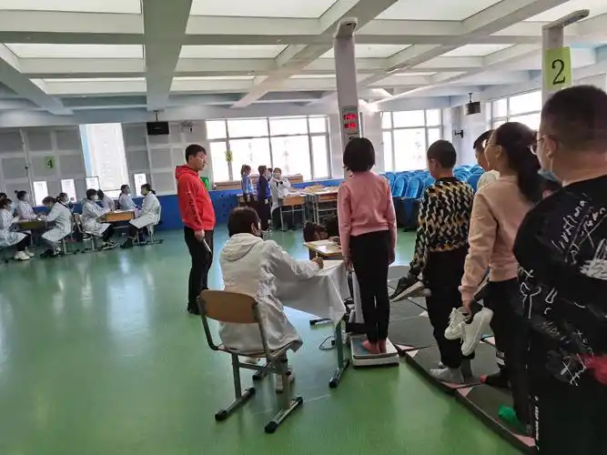 【和谐经开 美润花园】健康体检 呵护成长——花园小学体检纪实