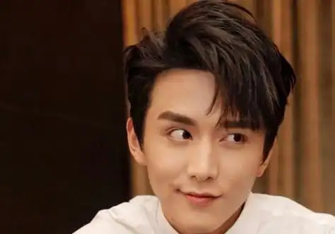 男生一九分短发纹理烫发型