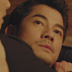 影视gif郭富城gif扭头gif不要偷亲我gif