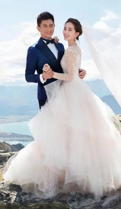 原创原创吴奇隆素颜健身汗流浃背身材健硕魁梧瘦了迎接刘诗诗归家