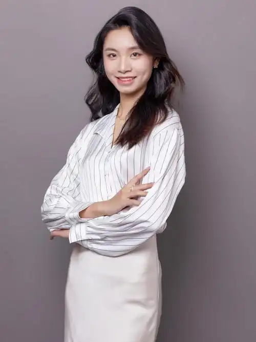 职业形象照对职场的一种态度