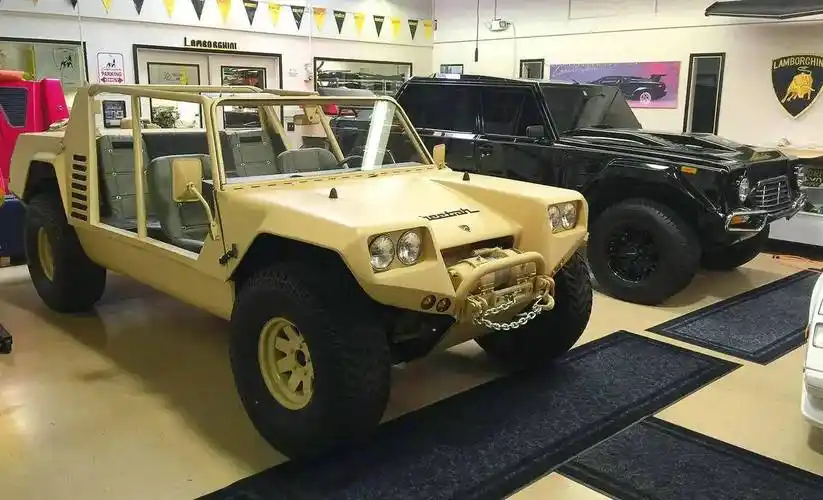 为lm001,基于兰博基尼在上世纪70年代用于竞标案的cheetah车型打造
