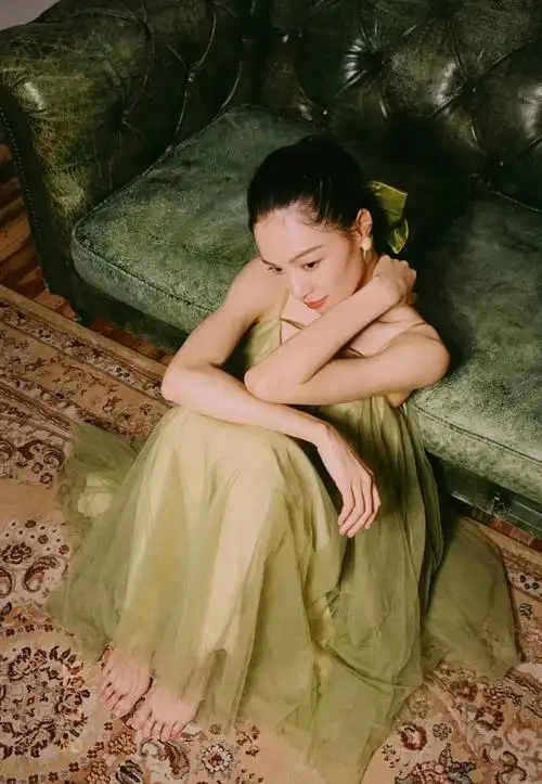 性感尤物钟楚曦素颜写真曝光,这女人味真足