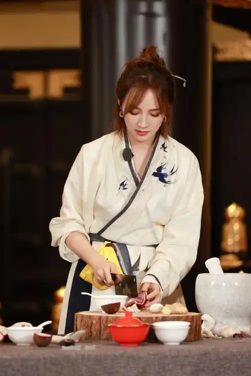 孟佳超燃美食记