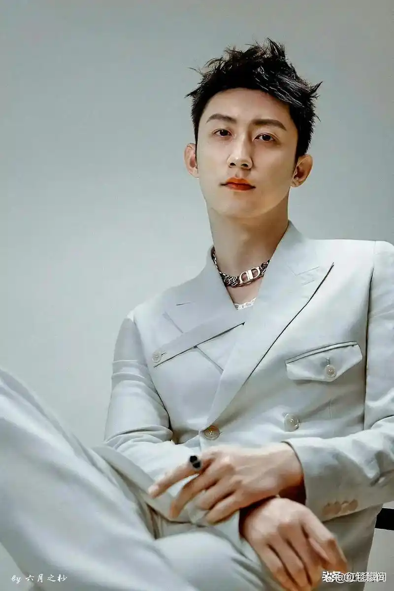 最帅男艺人出炉,硬汉特种兵登顶,刘学义第9于适第8王一博第7