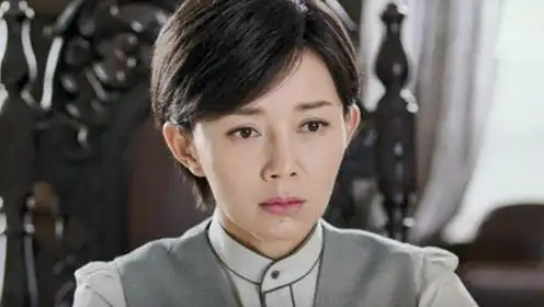 夏雨竹被捕审问时 间:2021-06-04上传者:电视剧队长电视剧:红蔷薇0:03