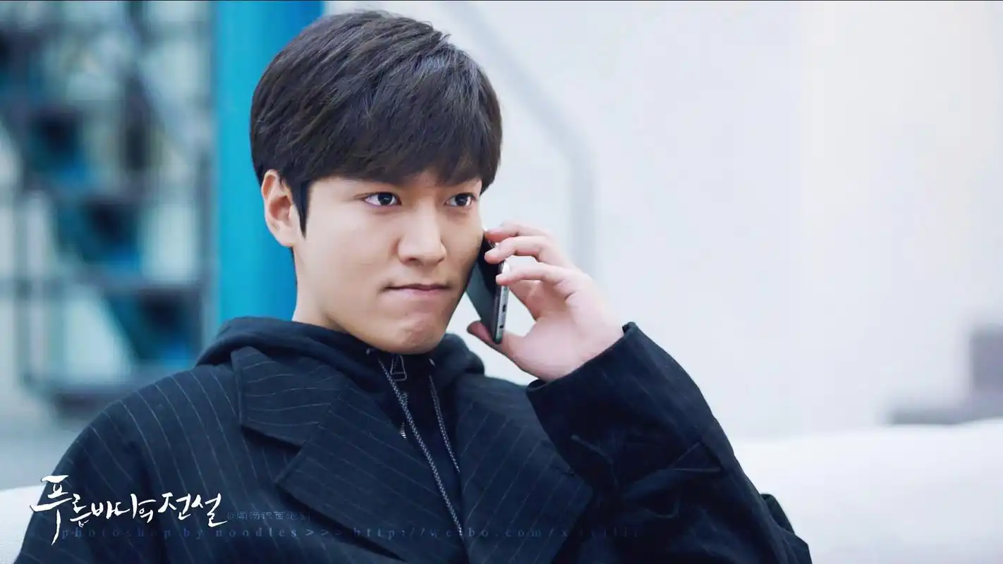 李敏镐《蓝色大海的传说》呆萌可爱剧照图片桌面壁纸