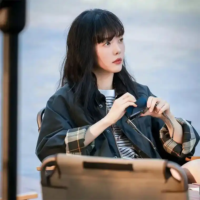 蔡文静同款风衣夹克.电视剧装腔启示录,蔡文静穿搭的barbo - 抖音