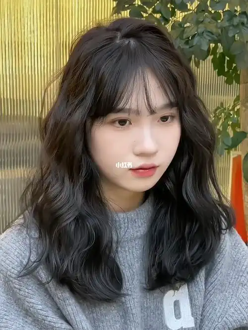 减龄  #圆脸发型推荐  #女生发型参考  #发型  #法式烫  #法式烫发