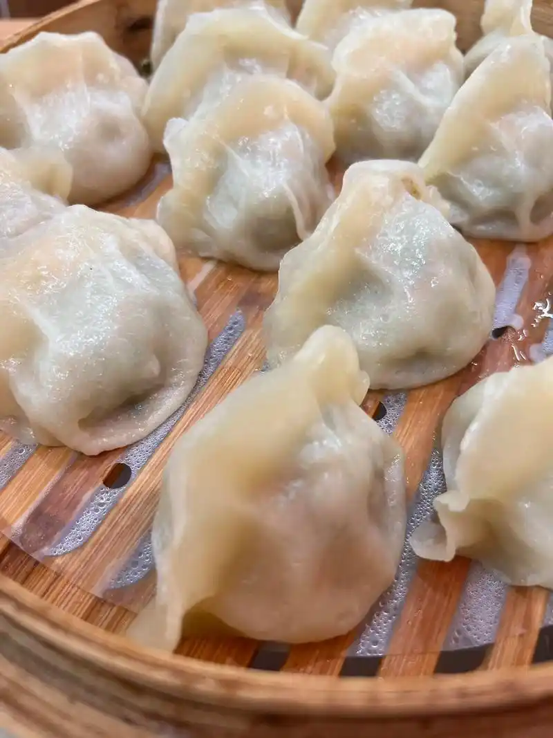 头伏饺子吃了么?而饺子就酒,越喝越有.配上沈阳 - 抖音