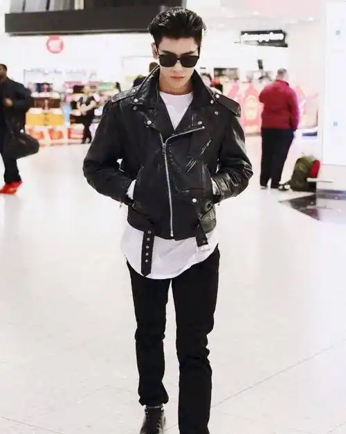 npc机场穿搭:林彦俊阔气,陈立农可爱,看到范丞丞:理解不了_显得_身高