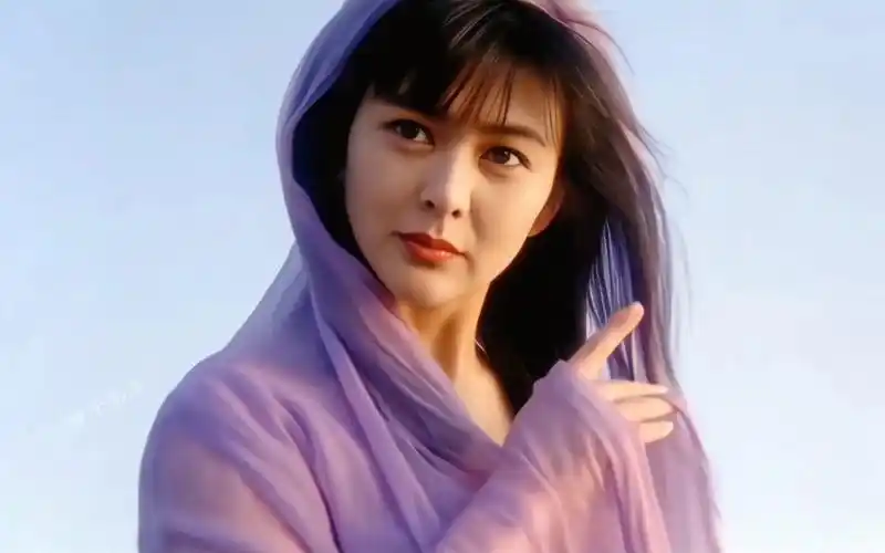 一首《笑红尘》关之琳早期古装原来这么美?