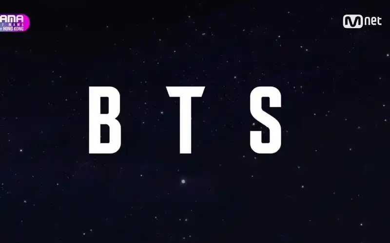 【防弹少年团/2017mama/1080p】官方舞台完整拼接版!帅炸了!