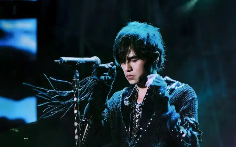 稀缺资源2004无与伦比演唱会泰语字幕版