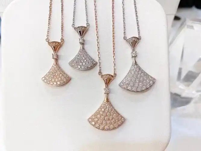 宝格丽项链日常搭配法则 戴注意事项divas  dream 系列是宝格丽旗下