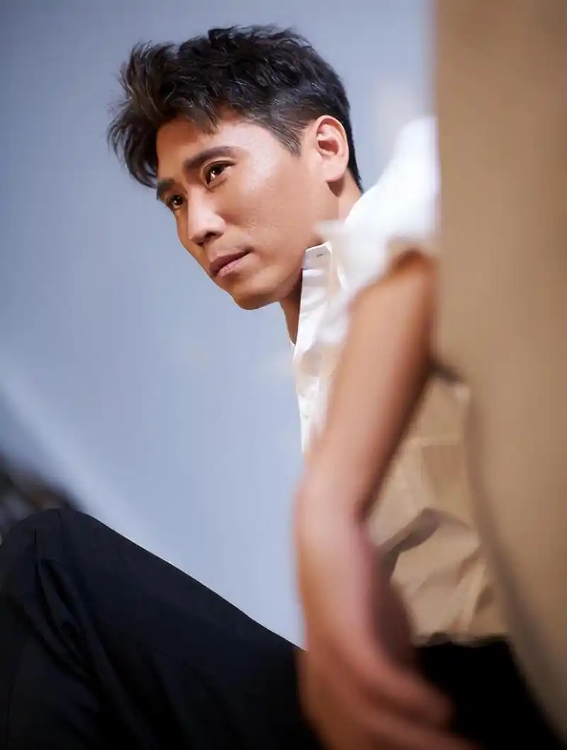 "痴情"种李乃文:因一场吻戏与女演员意难平,直到48岁才结婚!