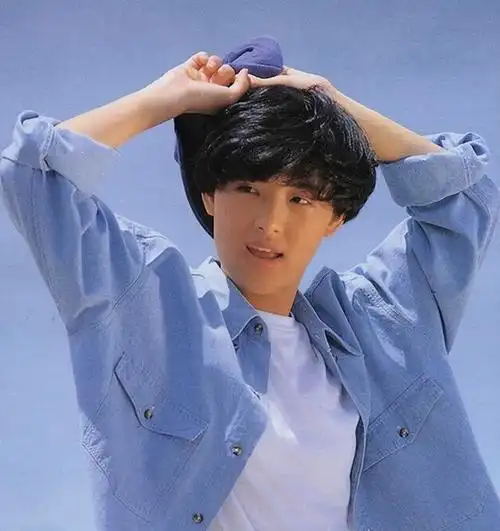 苏慧伦:20岁发第一张专辑,经历三段失败的感情,44岁嫁给爱情