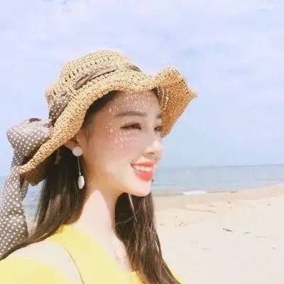 海边女生头像小清新侧脸正脸 2019夏天最受欢迎的海边头像女生高清