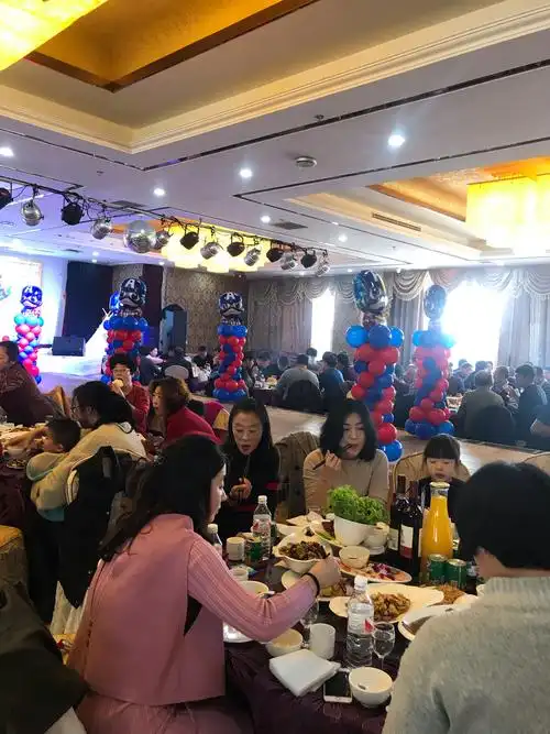 槎山大酒店祝王楷瑞小朋友生日快乐健康成长
