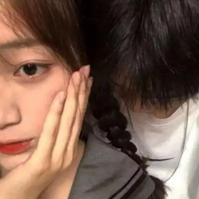 高清超甜的情头双人漏半脸图片,情侣头像图片