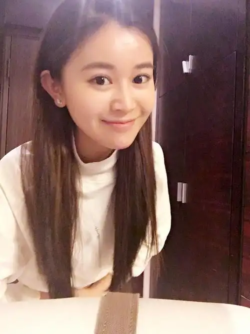 李冯慕涵_演员_作品_个人资料_简历_生日_留言 - 酷乐米