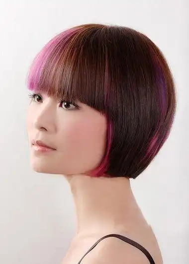 沙宣短发离子烫发型 女士沙宣短发直发型