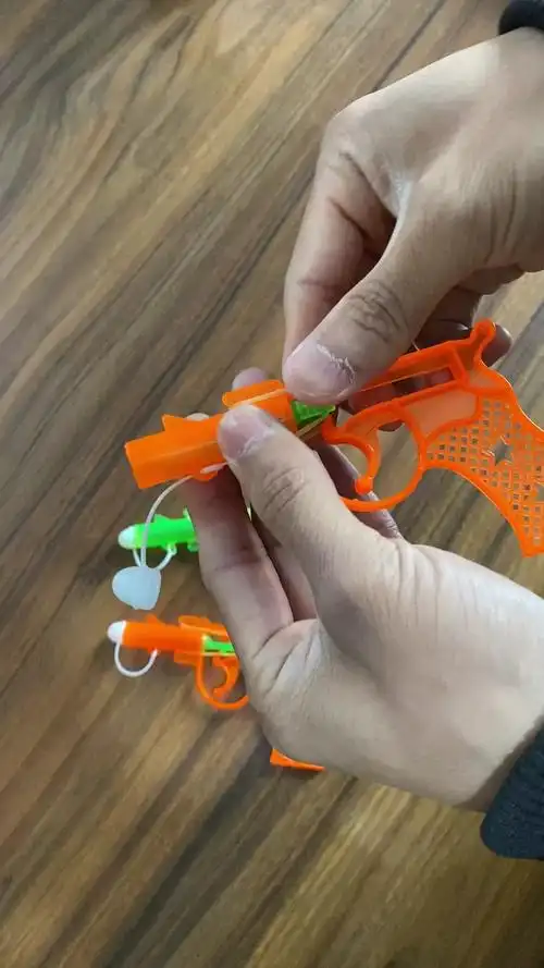 怀旧玩具橡皮筋手枪 童年记忆80后经典咚咚枪打空枪 儿童玩具批发