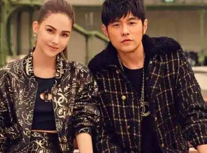 罗志祥的精简版本,但是这条微博没过多久就删除了,昆凌那边也火速辟谣