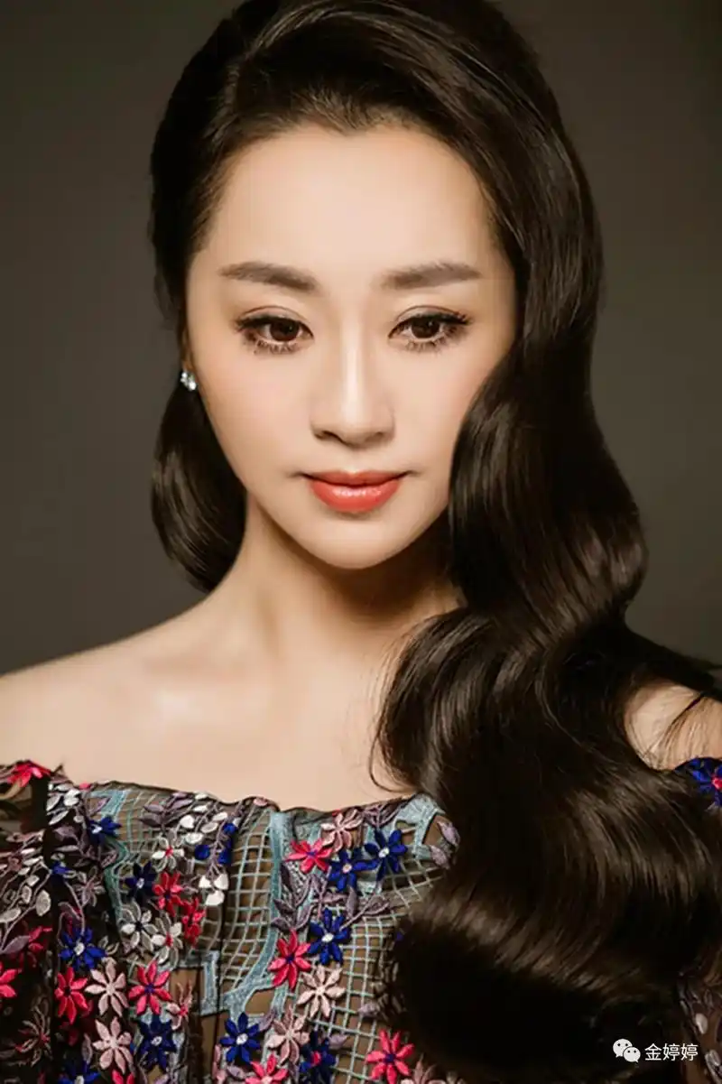 【腾讯视频】金婷婷,高博文《茉莉花》——融合苏州评弹《西厢记