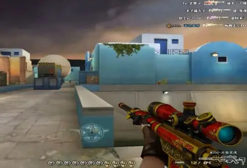 和之前的赤血系列的武器一样,颜色都非常的拉风,枪身的龙纹非常的带感