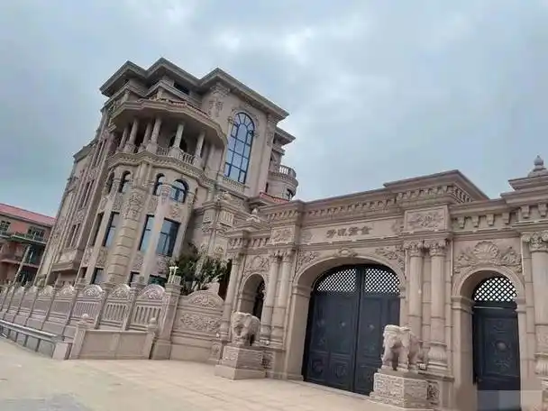 福建莆田农村自建豪宅令人惊叹!|别墅|宗祠|福建省|莆田市_网易订阅