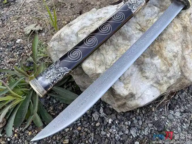 户撒高档精品绣春刀
