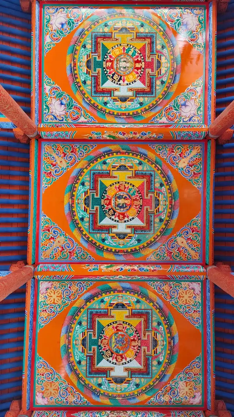 藏文化 塔尔寺艺术三绝之一    壁画   塔尔寺壁画精湛古 - 抖音