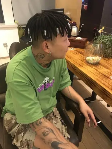 散脏辫短脏辫盆栽脏辫宽厚里脏辫