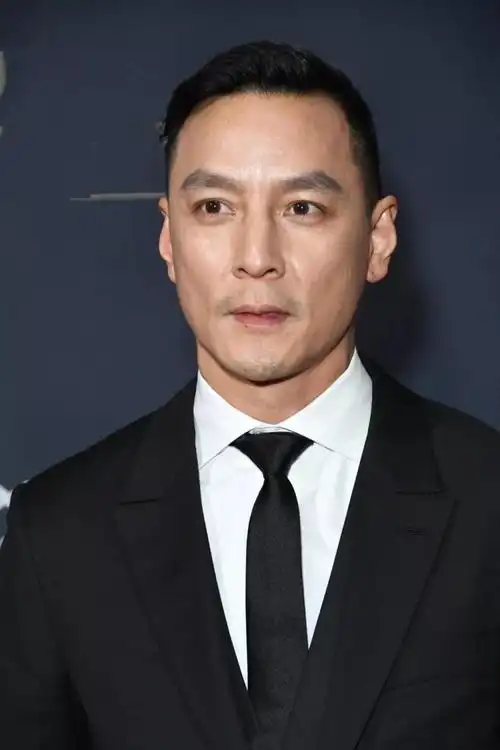 吴彦祖的老婆吴彦祖罕见携妻亮相