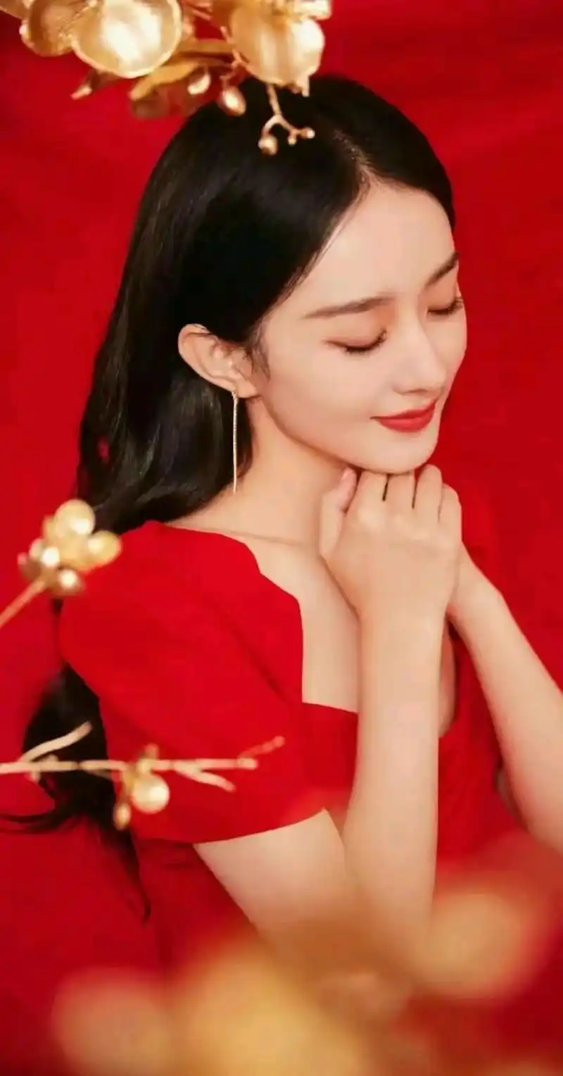 赵丽颖10张美图,每张都是珍藏版