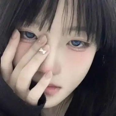 高清适合当网恋发的照片女生头像图片