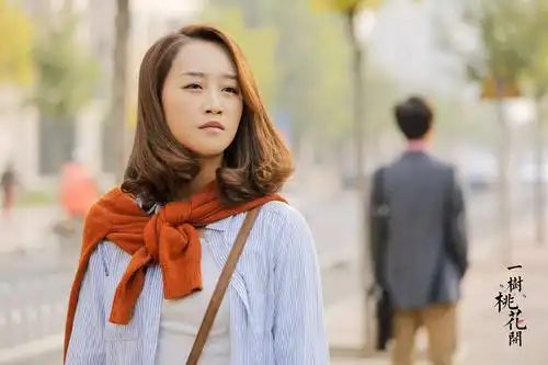 虽不完美却依然喜欢努力的你蓝盈莹