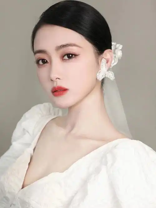 新娘化妆洁洁化妆造型