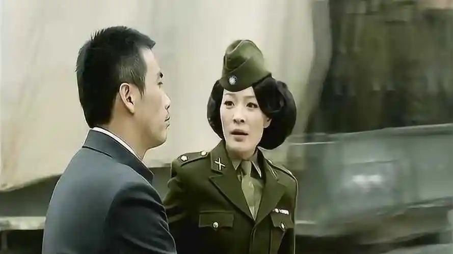 军统处长放弃了搜查,女特工在眼皮底下逃走了