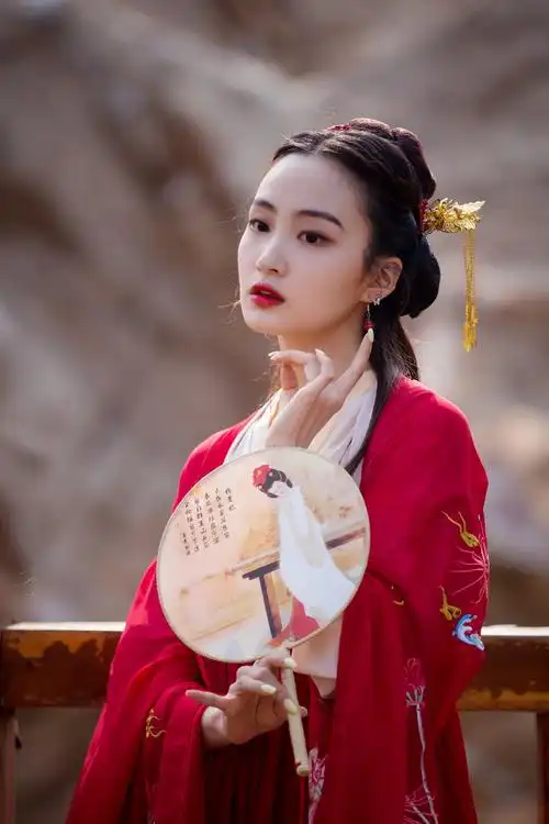 其它 汉服美女 写美篇千秋无绝色   悦目是佳人 倾国倾城貌   惊为