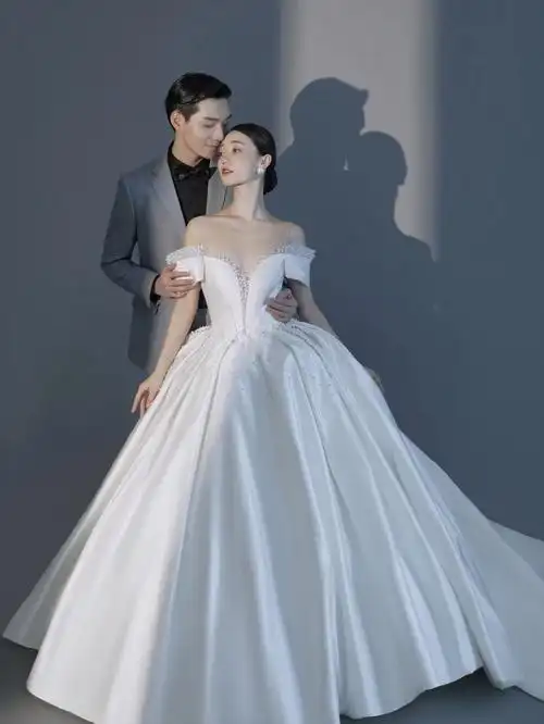 小姐姐都爱的有温度又大气的济南婚纱照