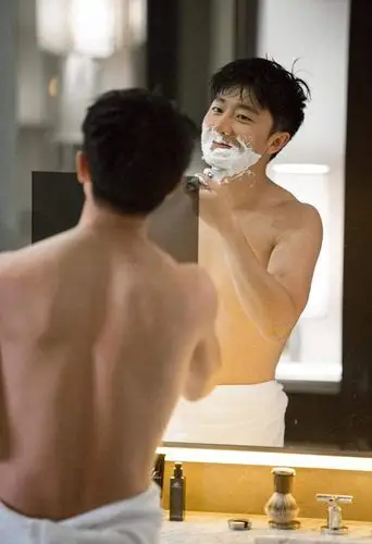 连黄轩都变成了肌肉男 分分钟碾压弱鸡鲜肉