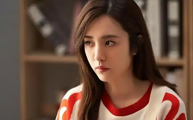 知名女星王晓晨, 曾深夜发文疑似想要离开